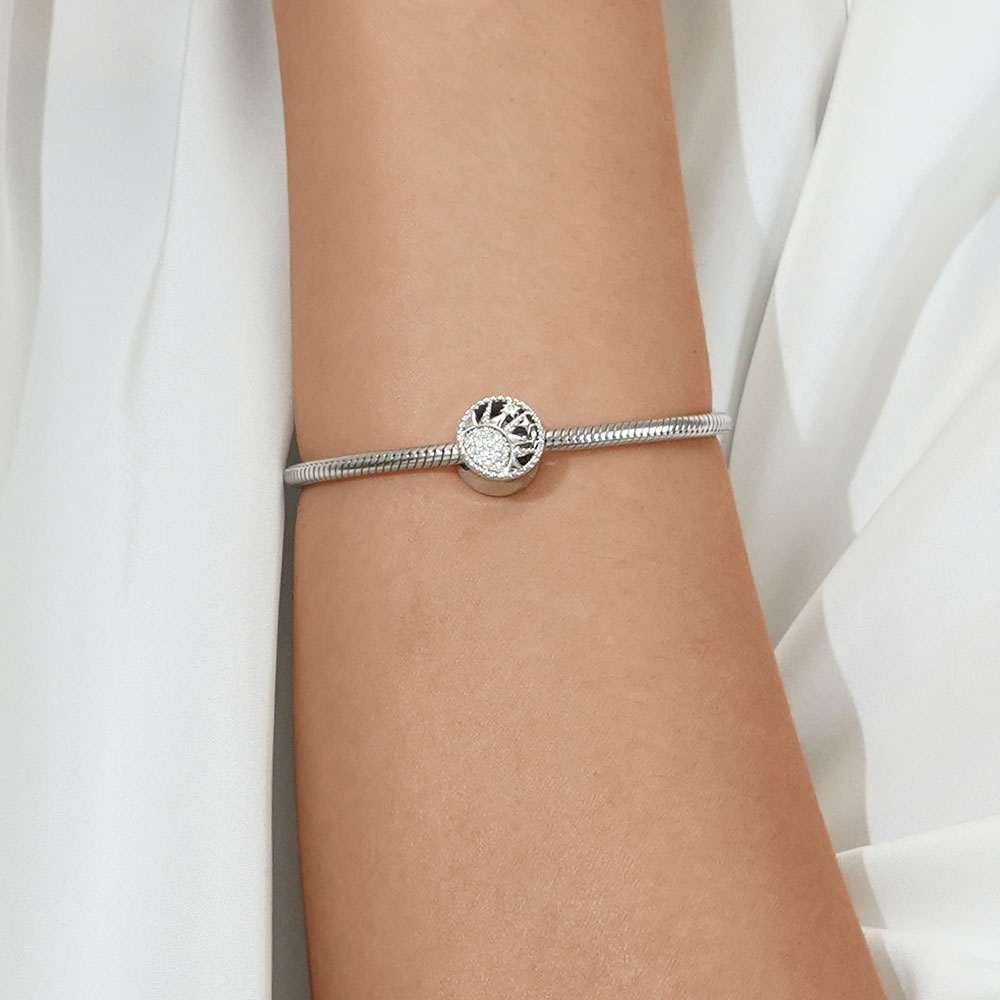 Gnoce Sparkling Sun Charm_5