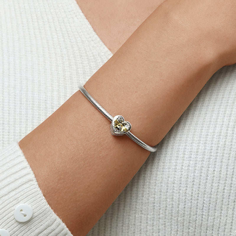 Gnoce Dancing Honey Bee Heart Charm_5