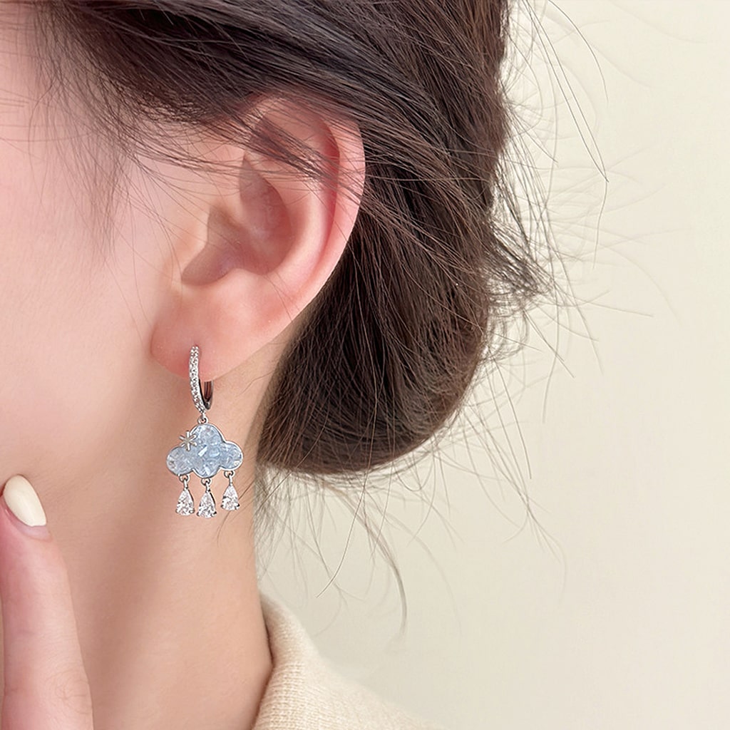 Gnoce Blue Cloud Tassel Stud Earrings_4