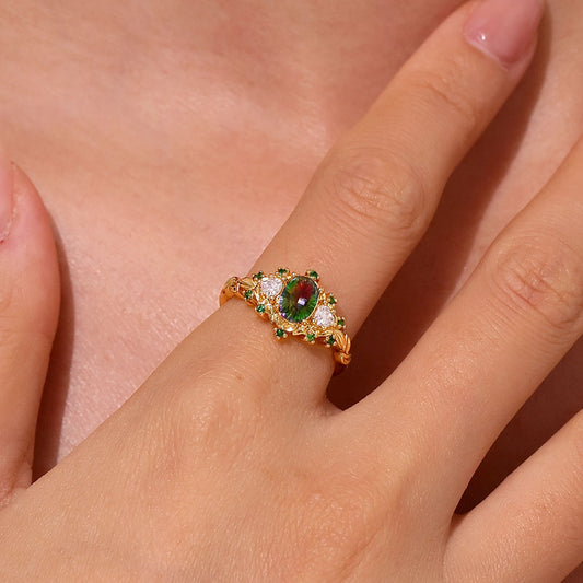 Gnoce Luxury Secret Garden Teal Oval Diamond Ring_5