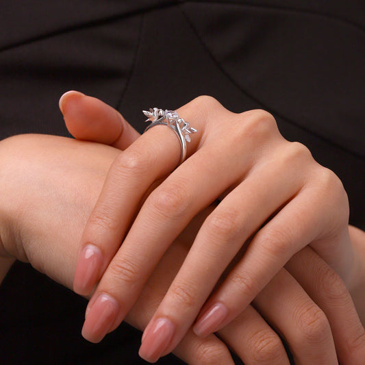 Gnoce Hummingbird Embrace White Zircon Ring_5