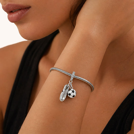 Gnoce Sneaker Black Football Charm Platinum-plated Silver Blend_2