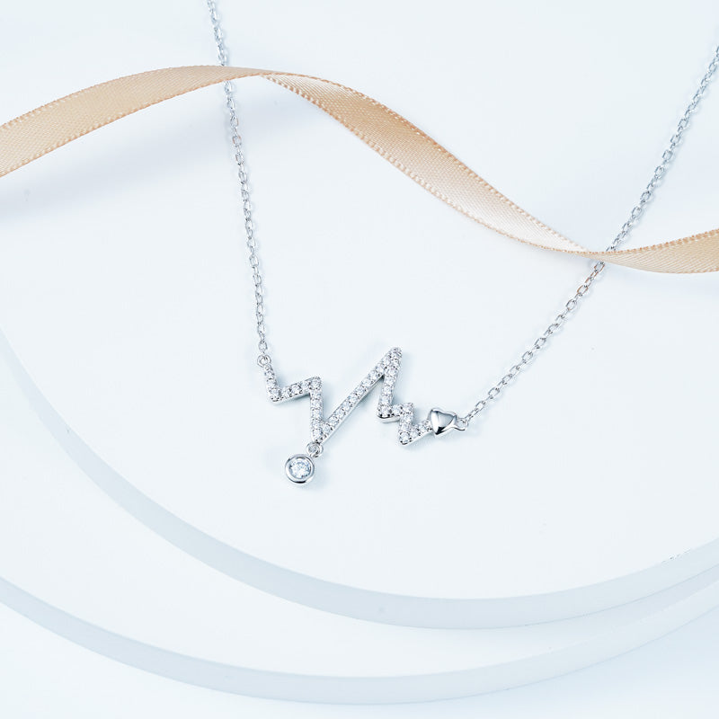 Heart Melody Necklace Copper Inlaid with Clear Gemstones_3