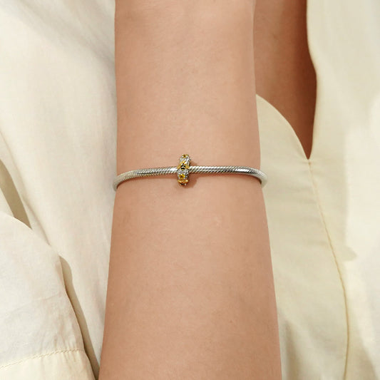 Gnoce Dancing Honey Bees Stopper Charm_5