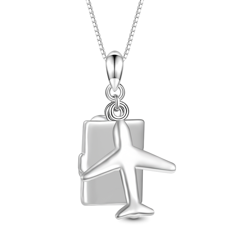 Gnoce Airplane, Passport & Conch Triple Necklace_2