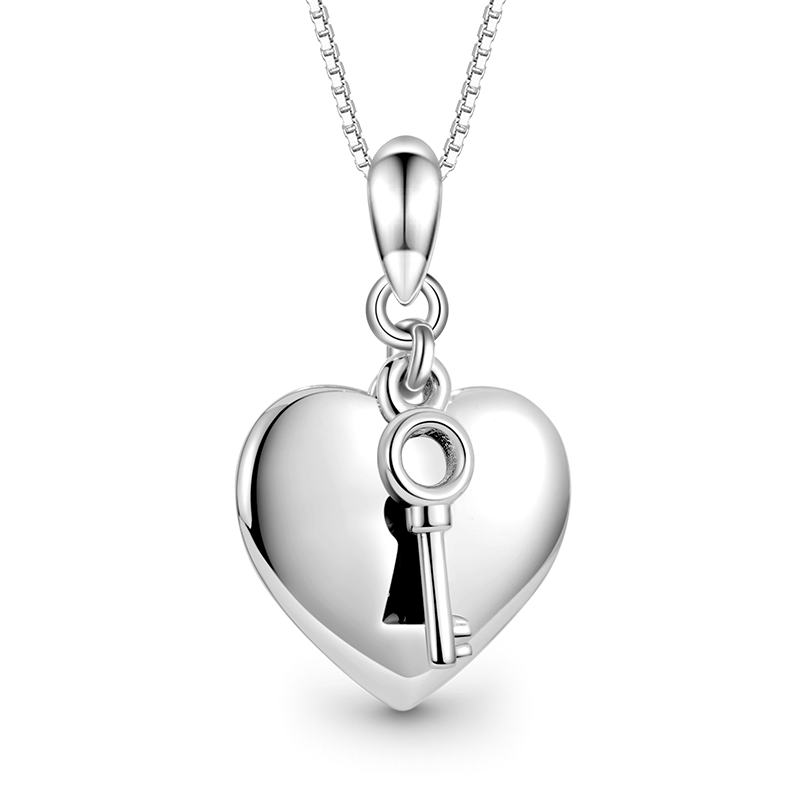 Gnoce Engravable Heart & Key Necklace_1