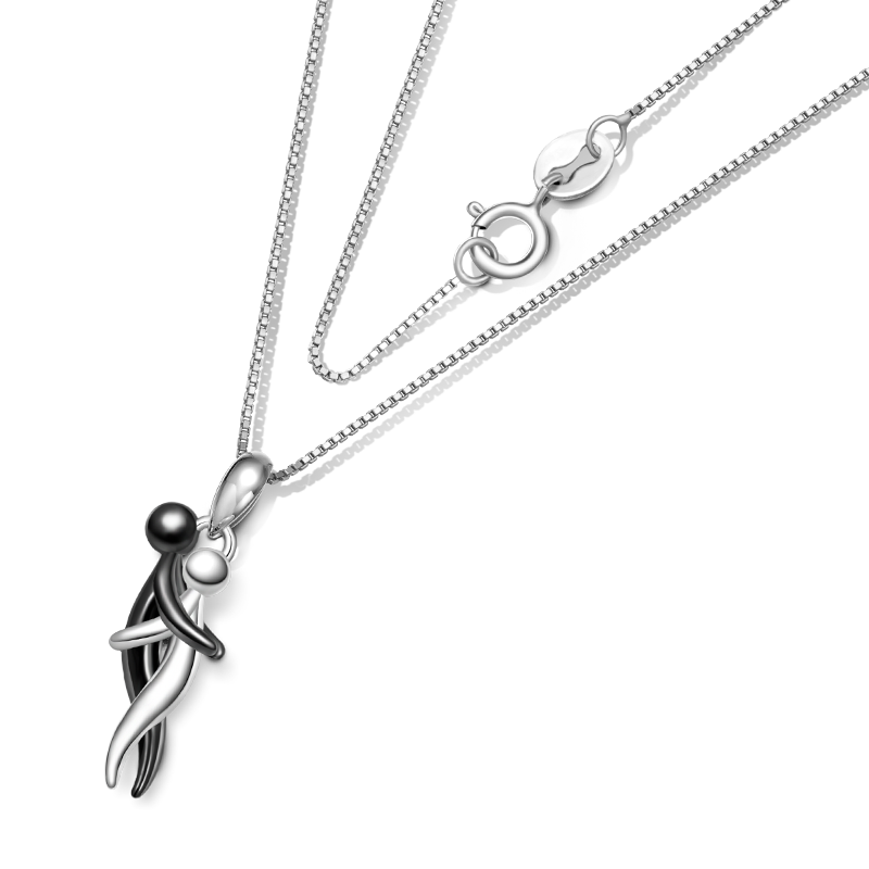 Gnoce Lover Embraces Romantic Necklace_3