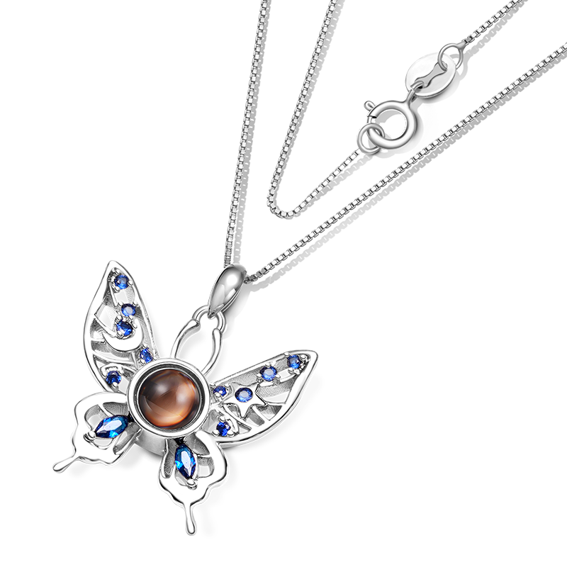 Gnoce Projection Butterfly Personalized Necklace_4