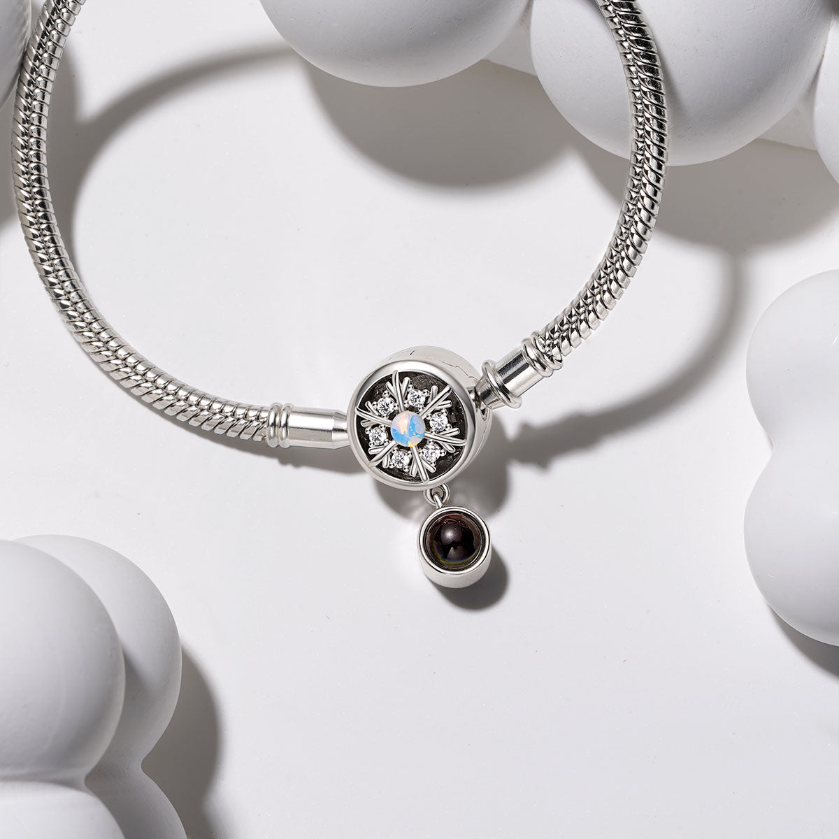 Gnoce Projection Snowflake Basic Snake Chain Bracelet_5