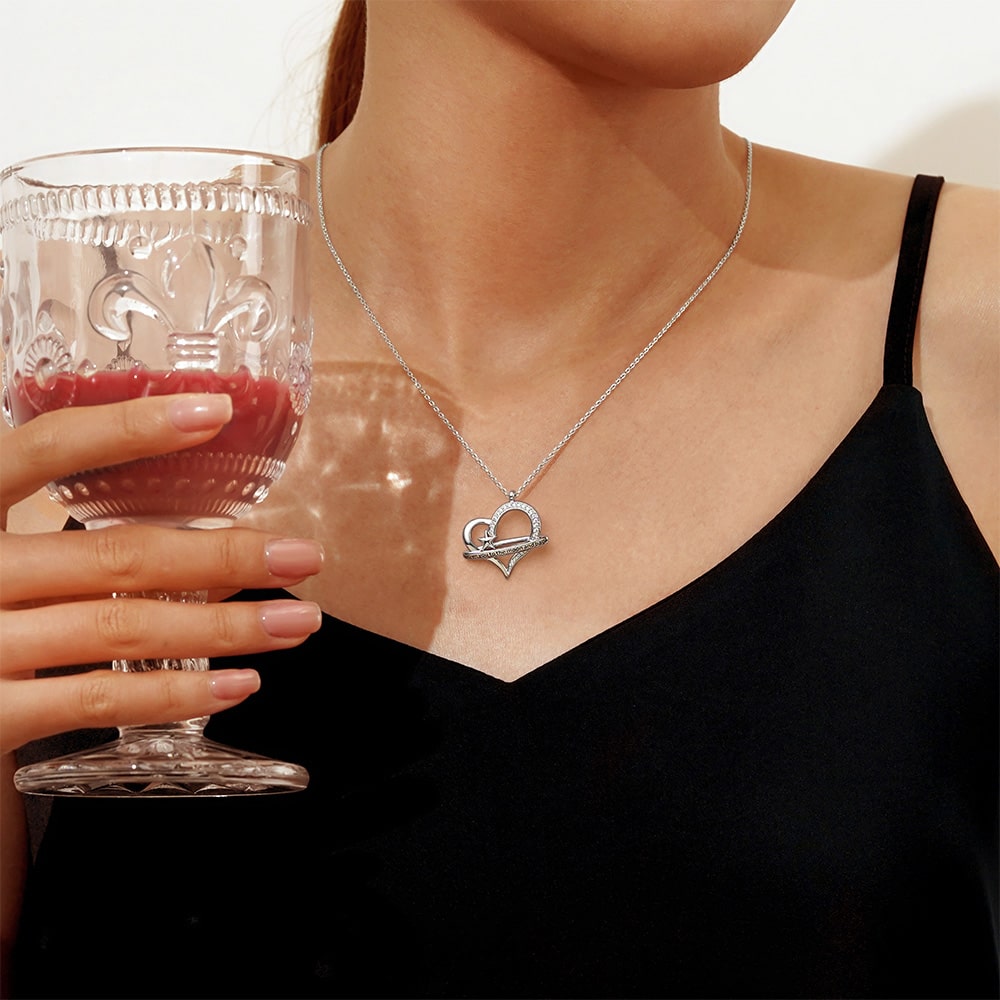 Gnoce "I love you to the moon and back" Love Heart Necklace_4