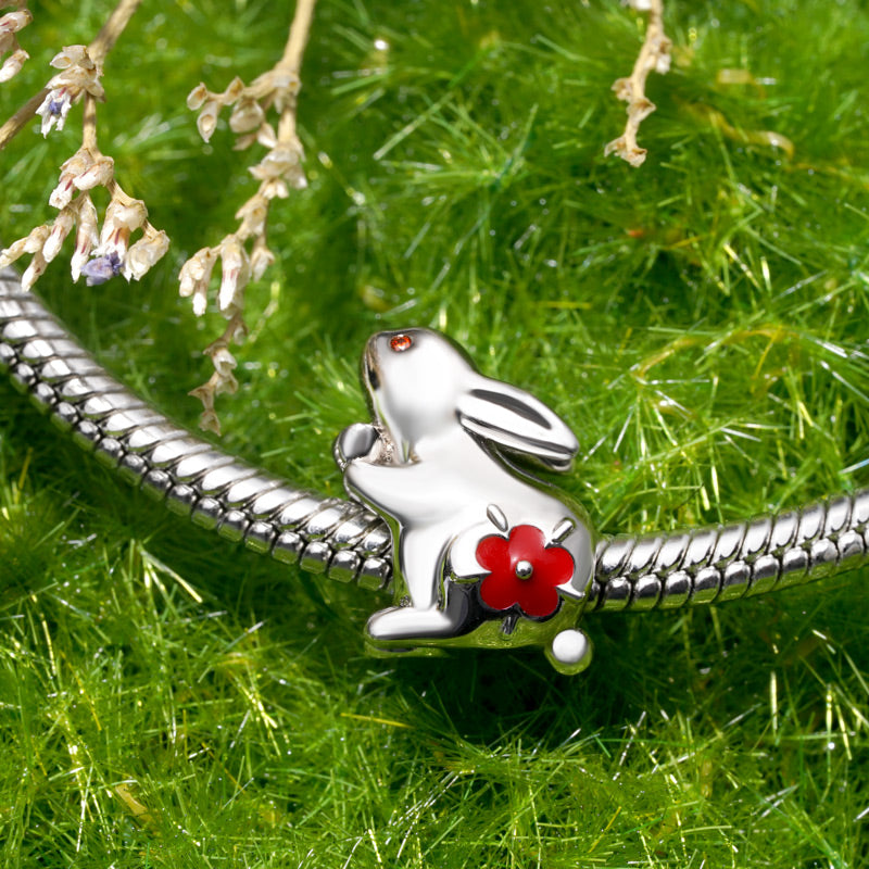 Gnoce Rabbit Red Flower Charm_3