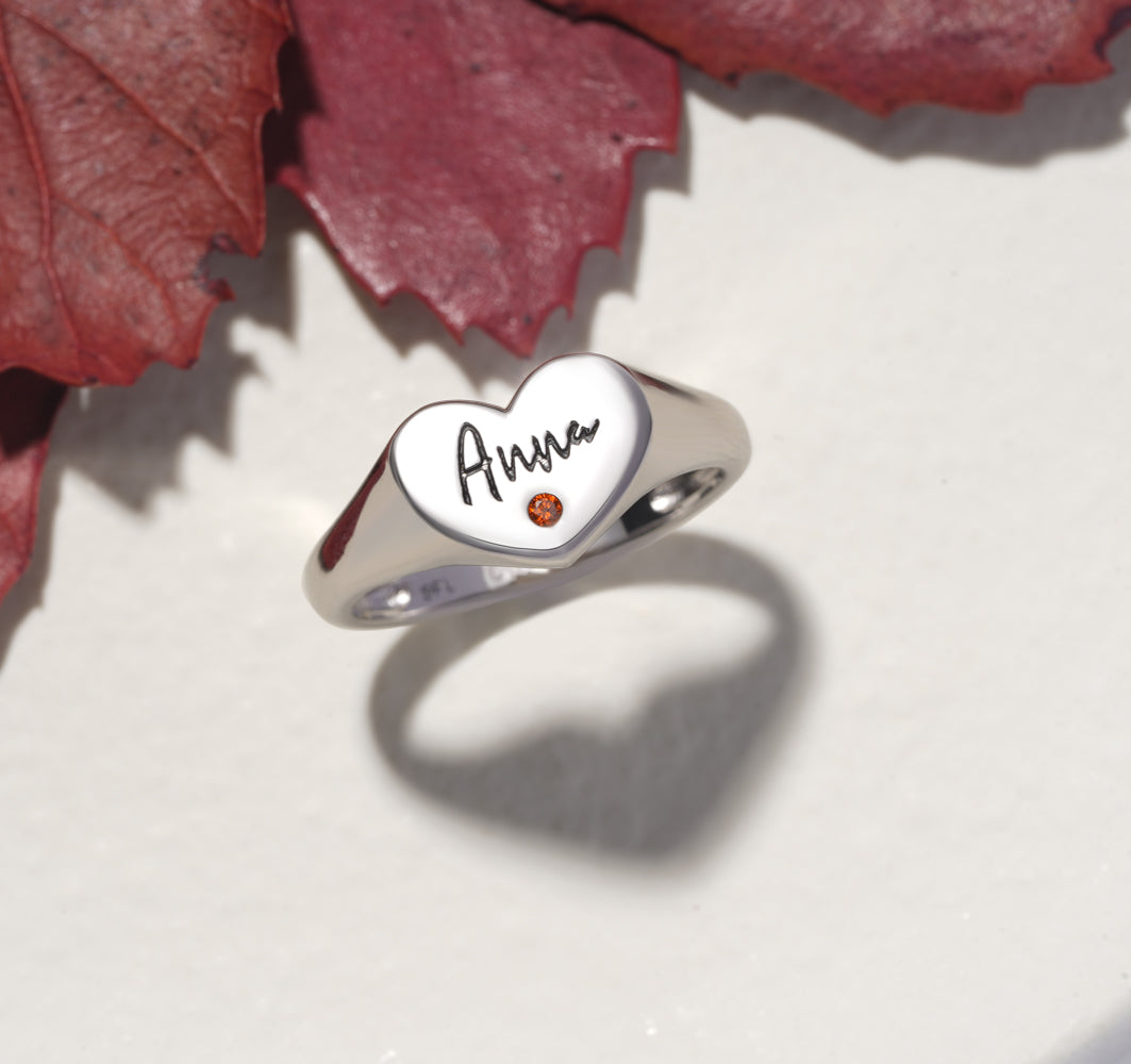 Gnoce Engravable Birthstone Heart Signet Ring_4