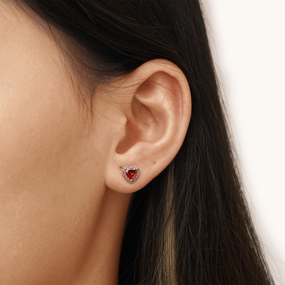 Gnoce Red Heart Birthstone Stud Earrings_4