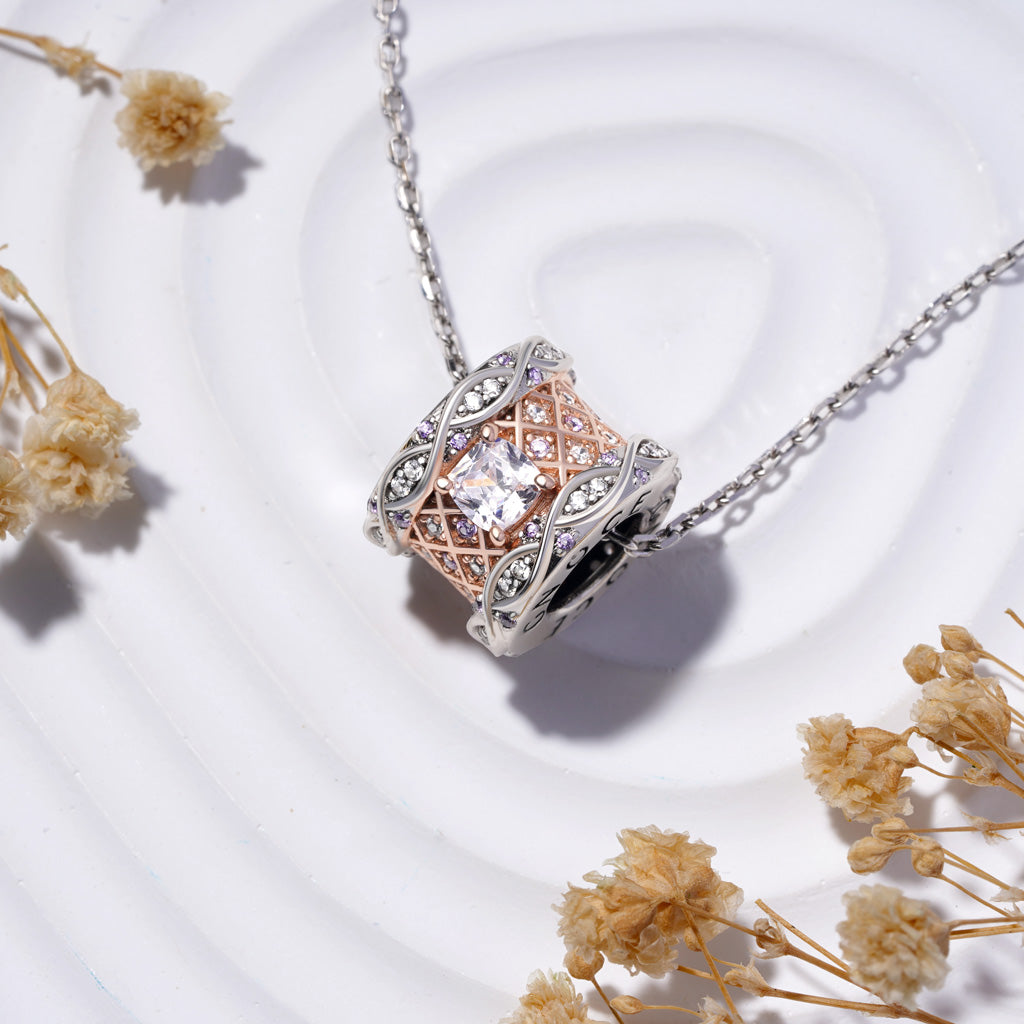 Gnoce "My Only" White Gem Pendant Necklace_3