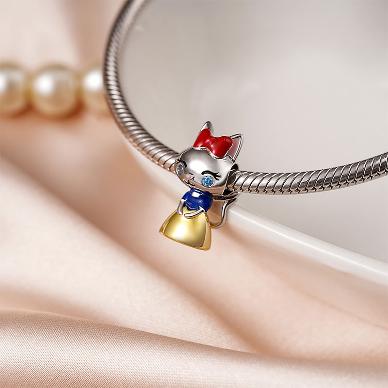 Gnoce "Beautiful Princess" Cat Charm_3