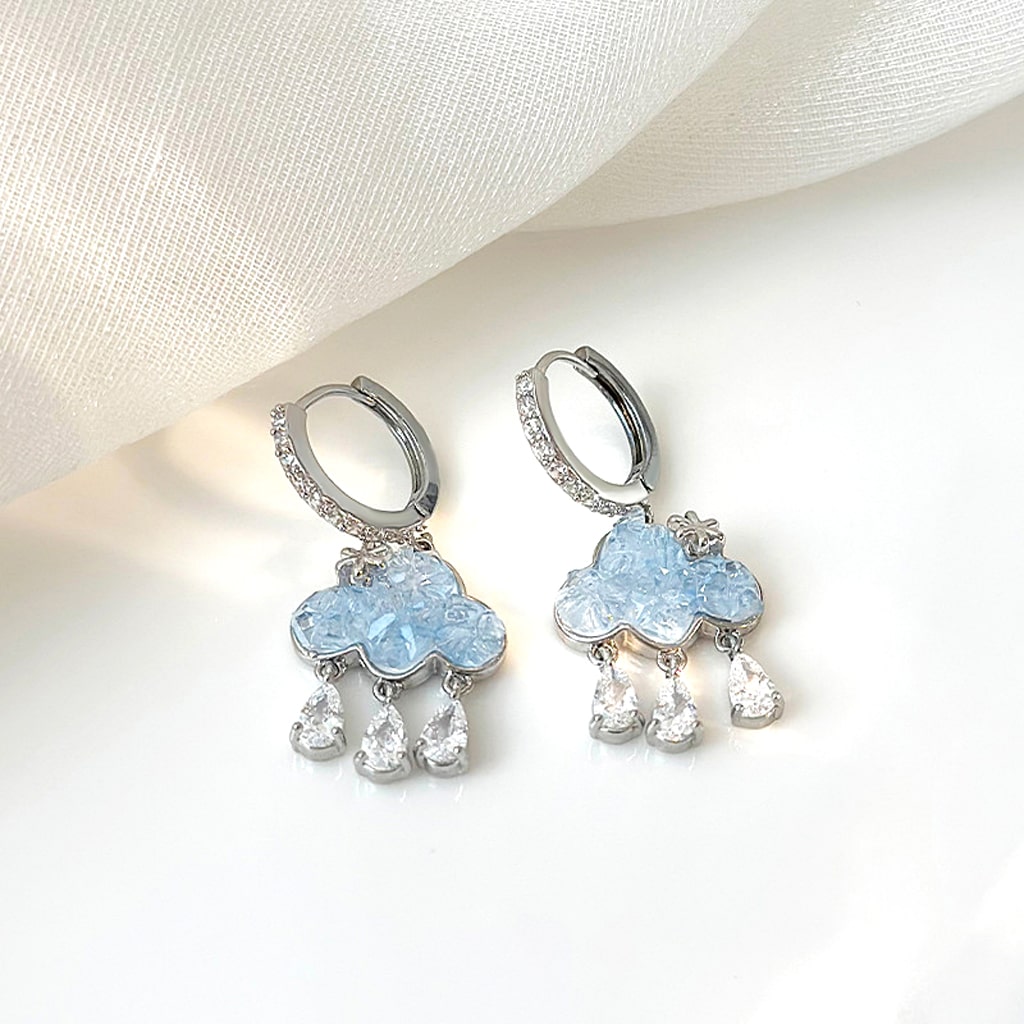 Gnoce Blue Cloud Tassel Stud Earrings_2