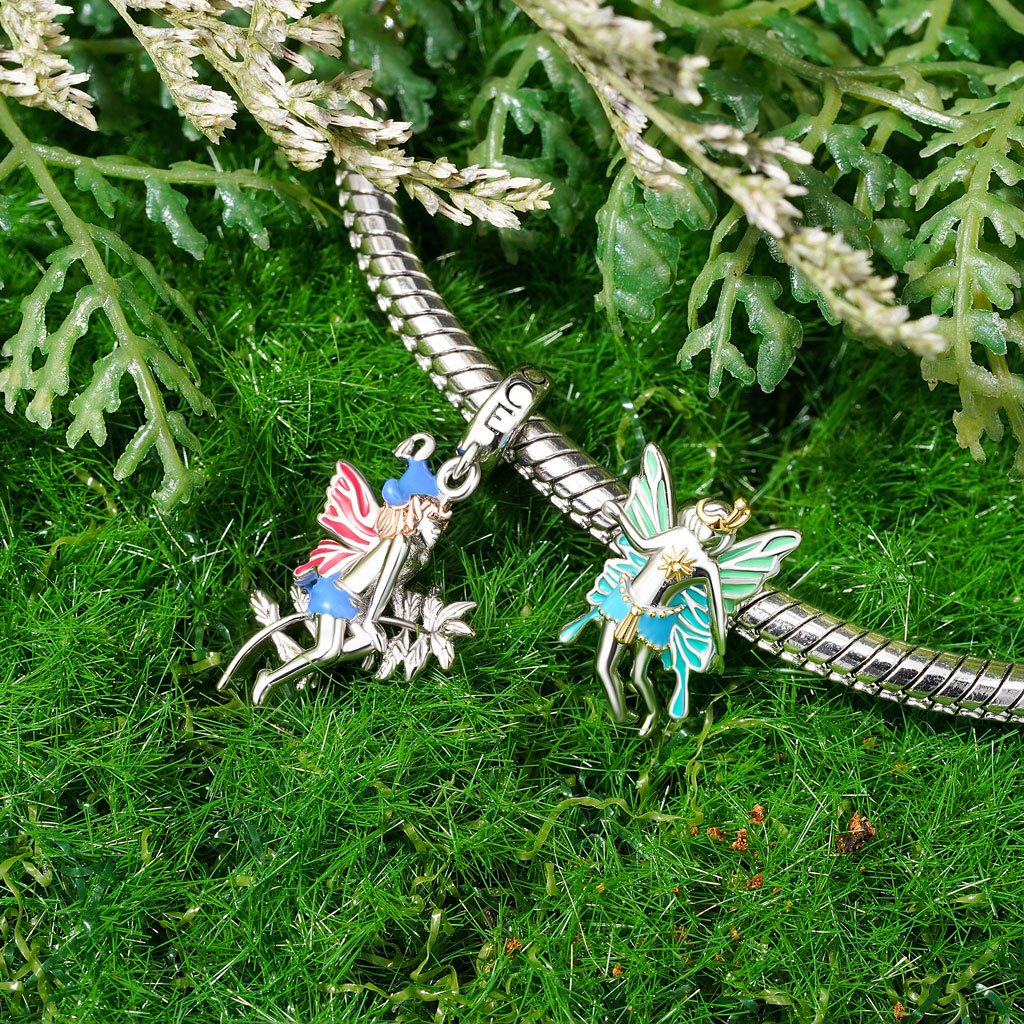 Gnoce Red Wings Fairy Puck Pendant Dangle Charm_3