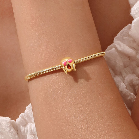 Gnoce emoji Screaming Face with Heart Eyes Charm_5