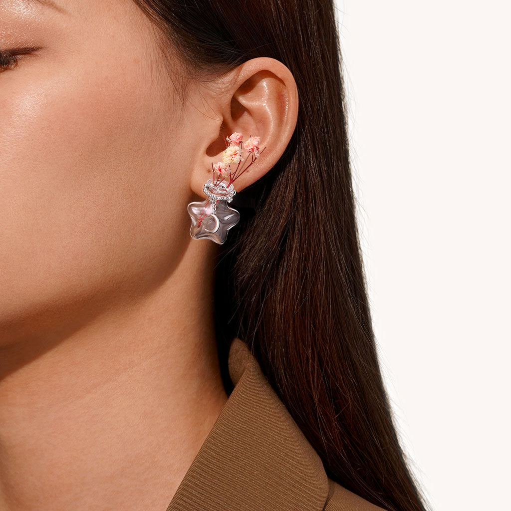 Gnoce Transparent Star Wishing Vase Stud Earrings_4