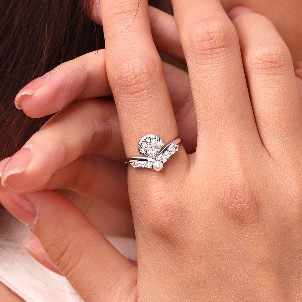 Gnoce Shell-Shaped White Zircon Ring_5