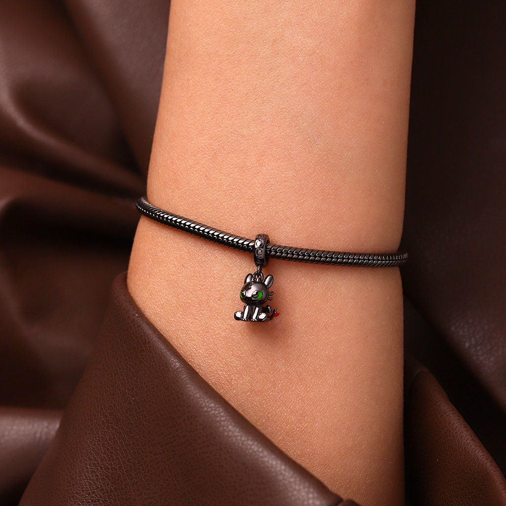 Gnoce How to Train Your Dragon Toothless Pendant Dangle Charm_6