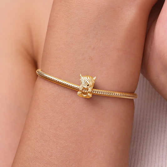Gnoce 18k Gold Plated Cute Scottish Highland Cow Charm_4