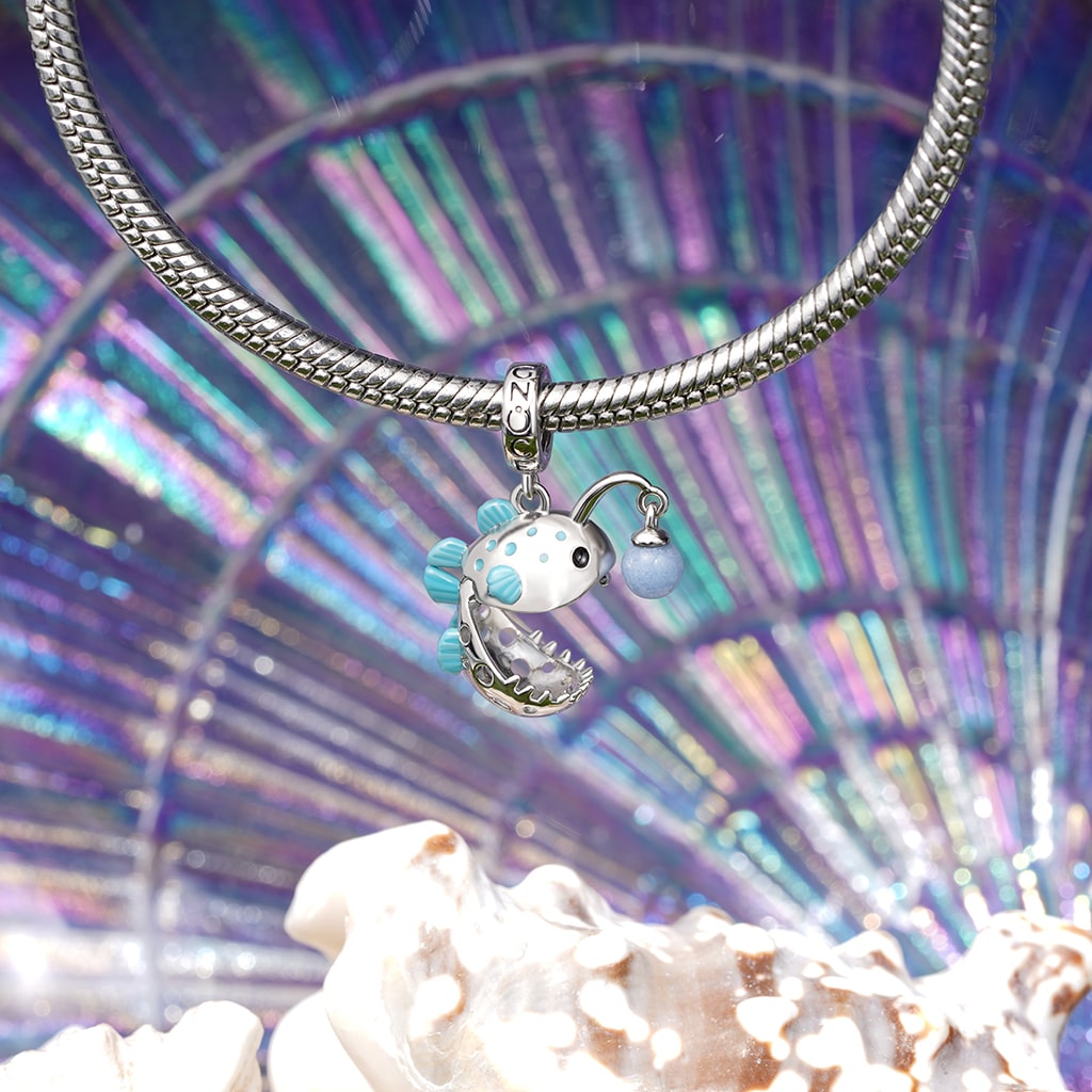 Gnoce Anglerfish Glow-in-the-Dark Pendant Dangle Charm_3