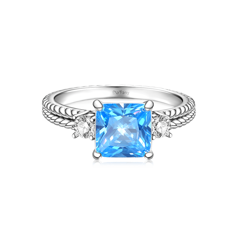Gnoce Blue Pricess Cut Three-stone Engagement Ring_1