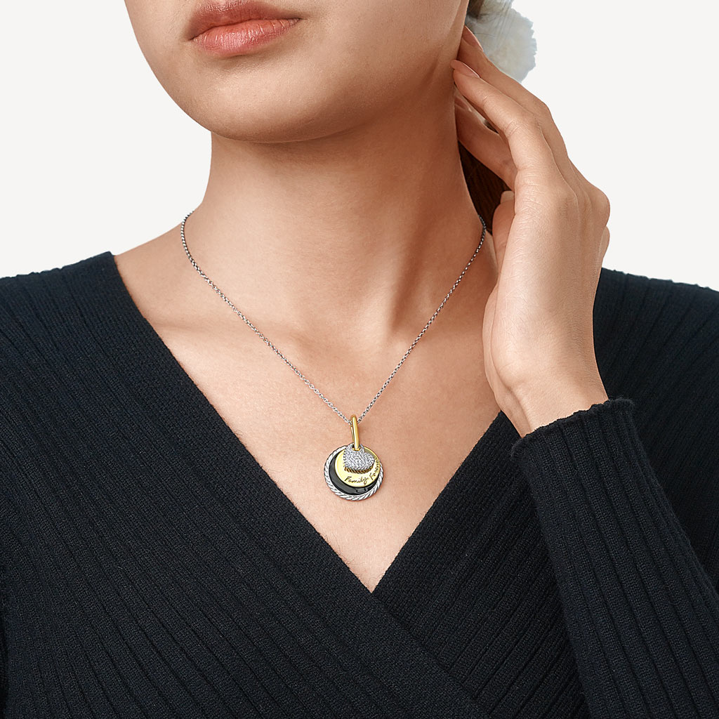 Gnoce Family Forever Pendant Necklace_5