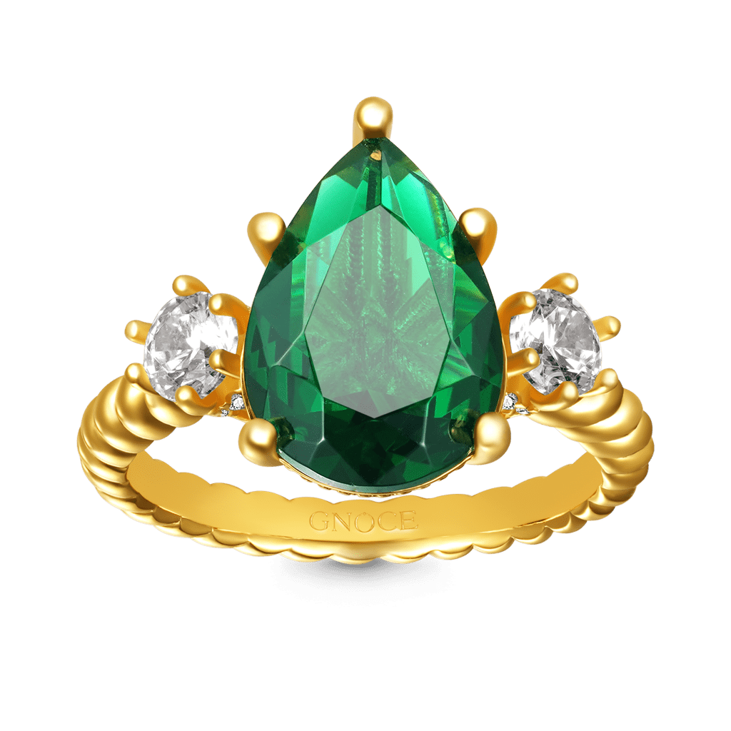 Gnoce Pear-cut Emerald Three-stone Engagement Ring Statement Ring_1