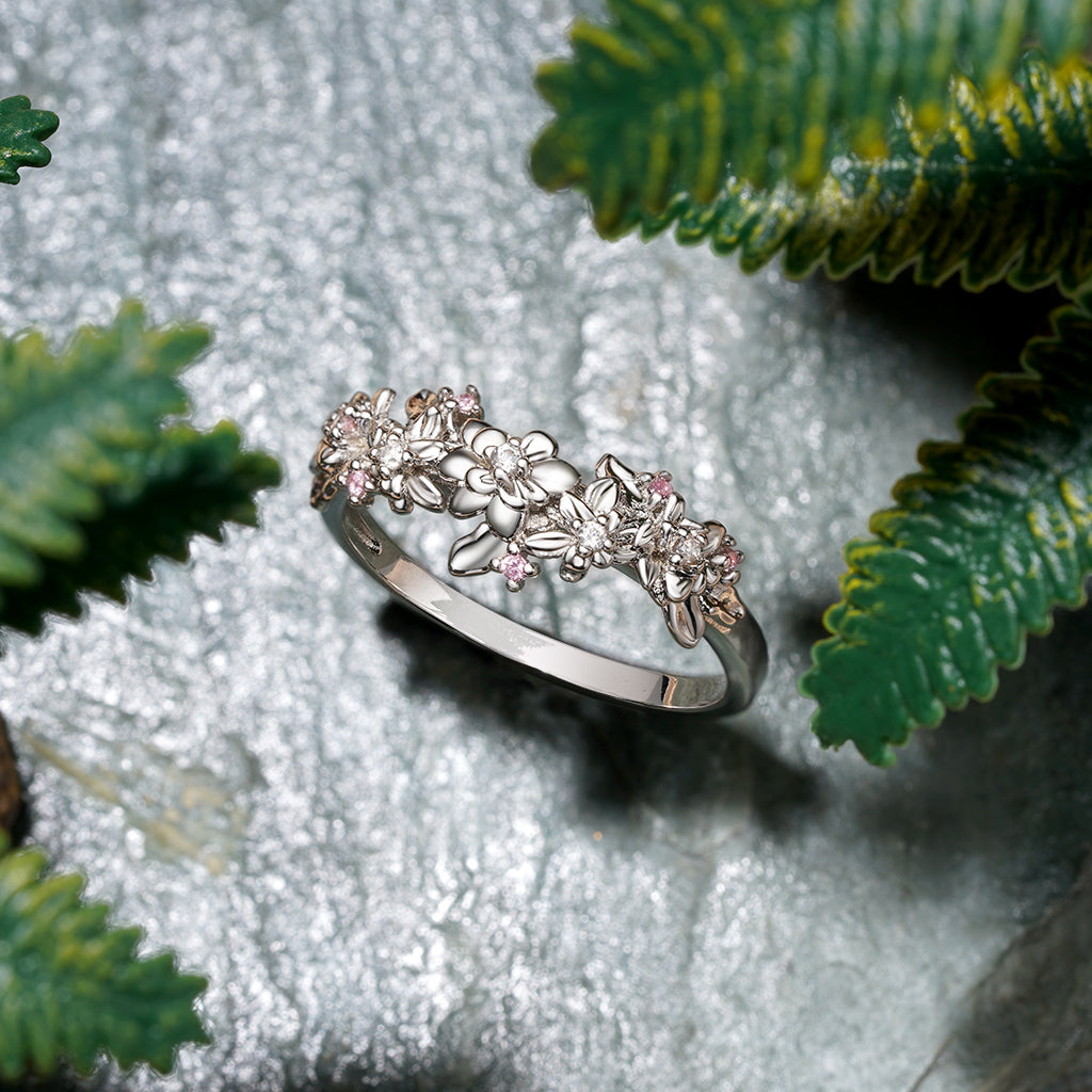 Gnoce Delicate Flower Cluster Ring_3