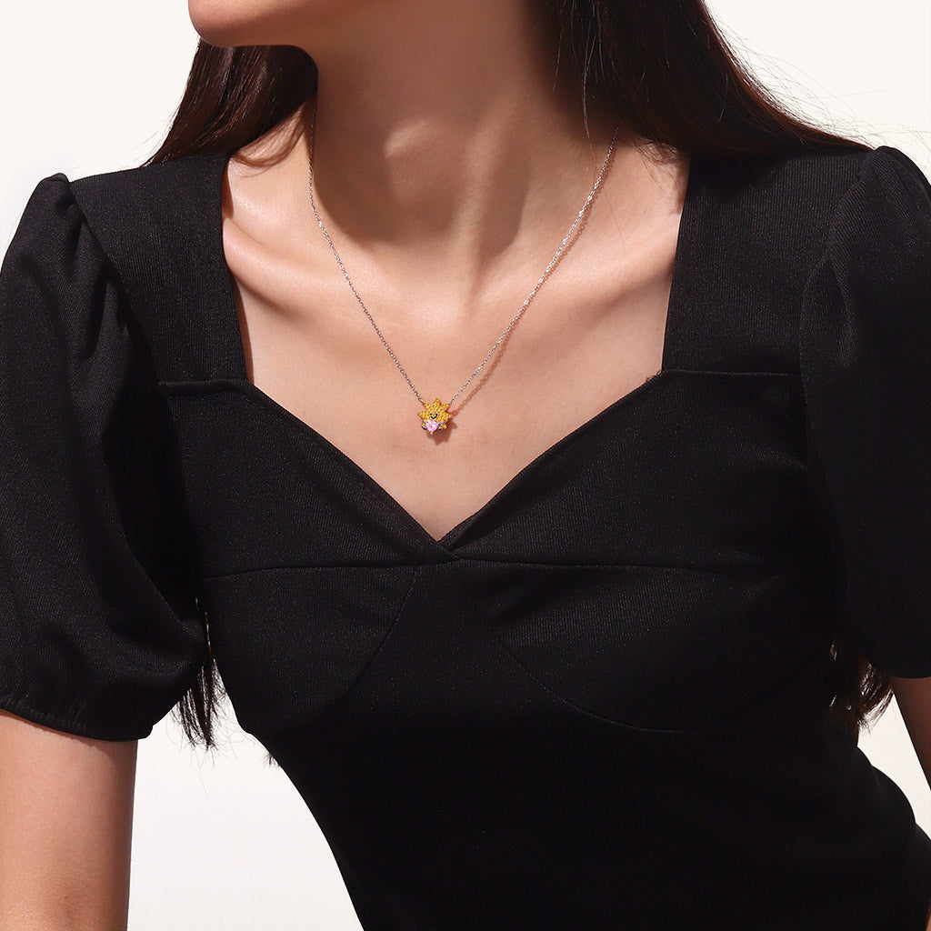 Gnoce Smiling Sun Embraces Love Diamond Necklace_4