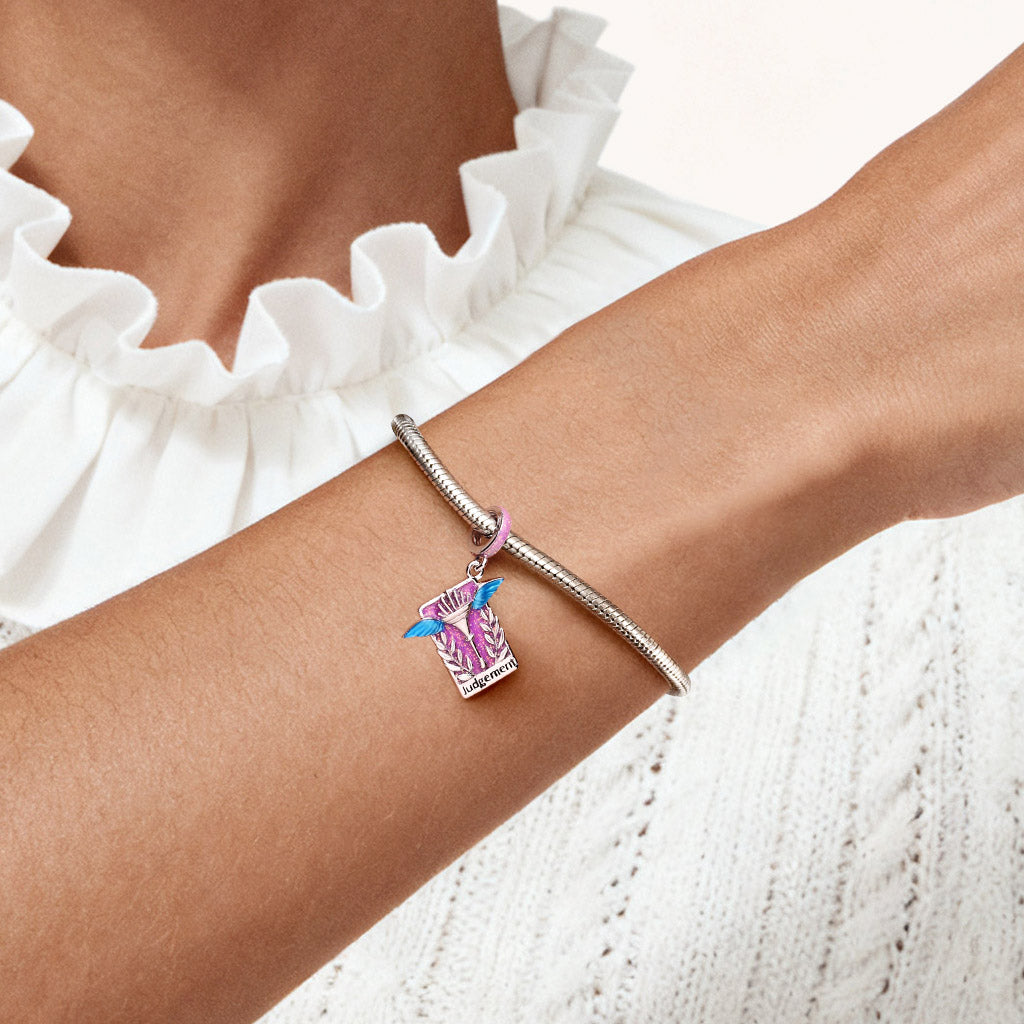 Gnoce Tarot Judgment Card Glow-in-the-Dark Pendant Dangle Charm_3