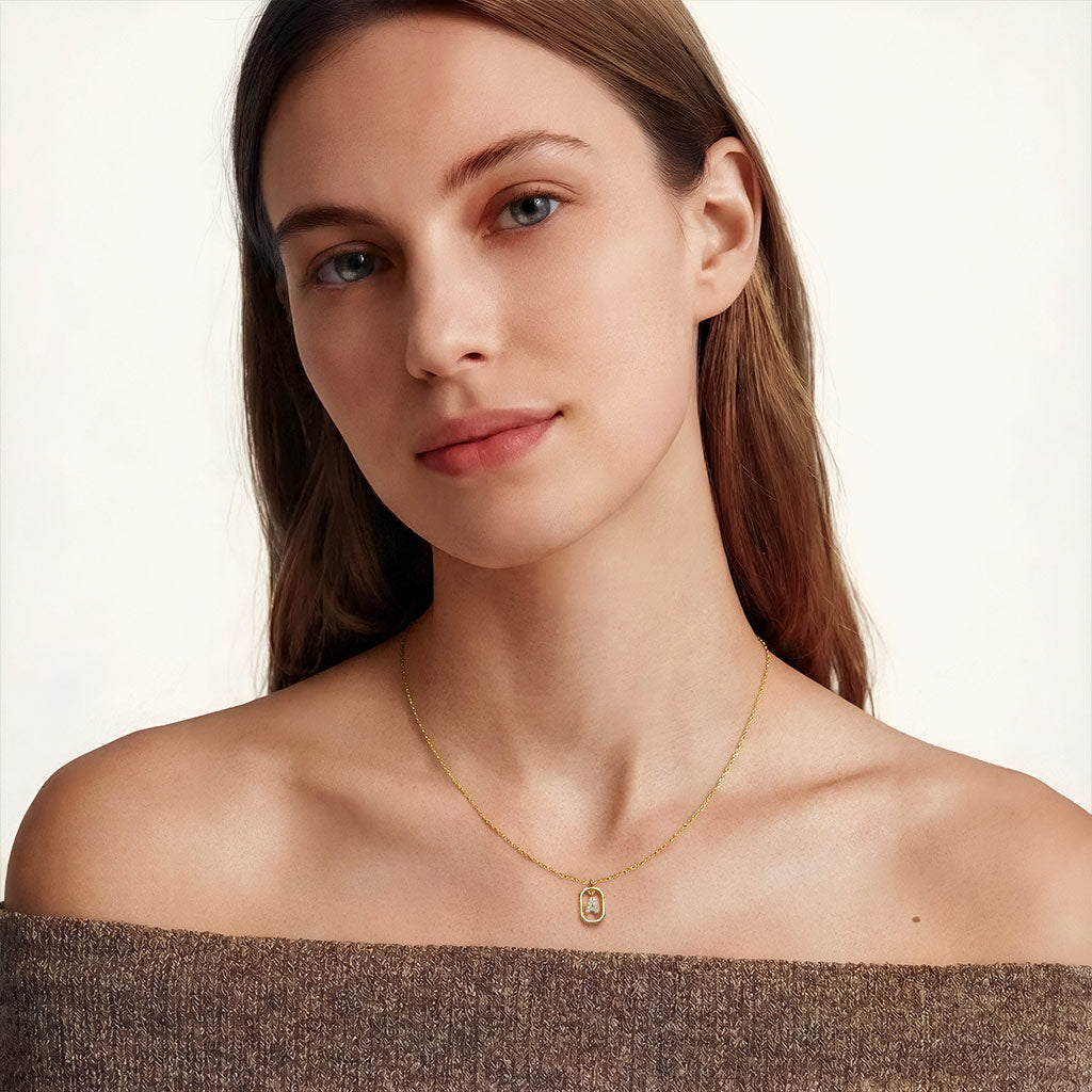 Gnoce Floating Initial Frame Pendant Necklace_6