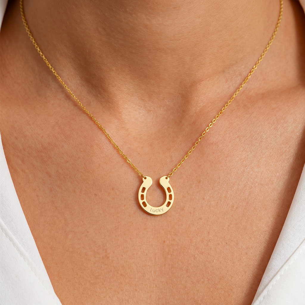 Gnoce Personalized Engravable Horseshoe Necklace_4